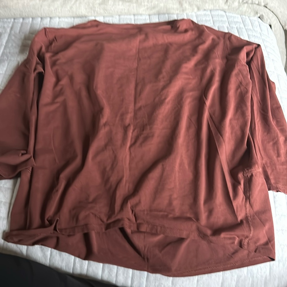 Lululemon long skeeve